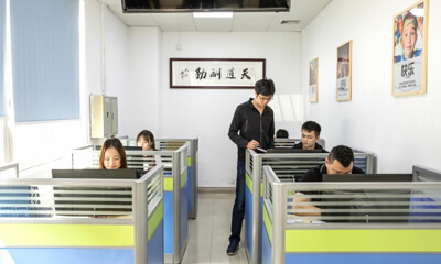 紙卡貼標(biāo)機